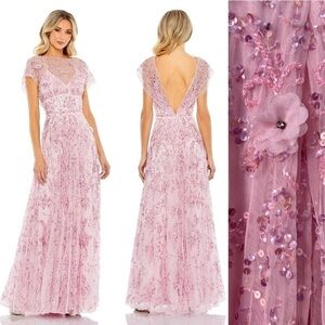 NEW $798 Mac Duggal 93685 Sequin 3D Embellished Cap Sleeves gown size 10